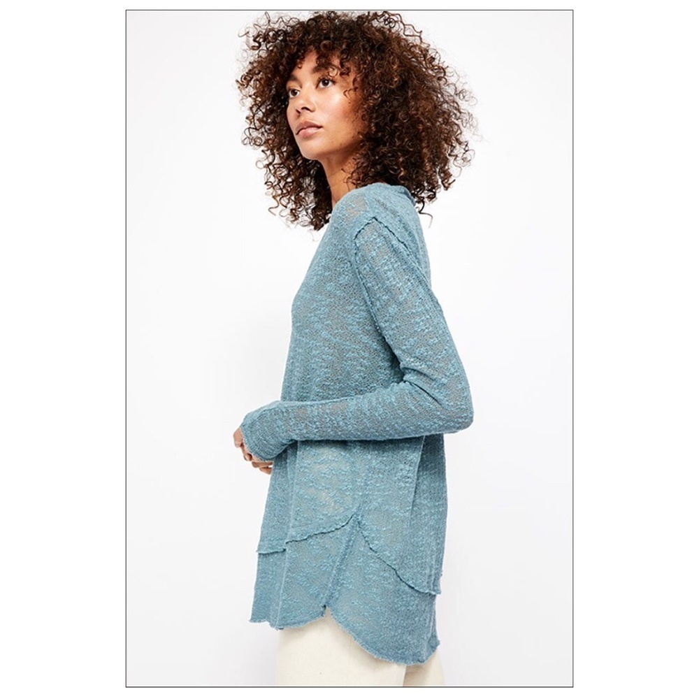 NWT Free People Oversized Teal Ocean Air Summer Hacci Sweater - Picture 3 of 5